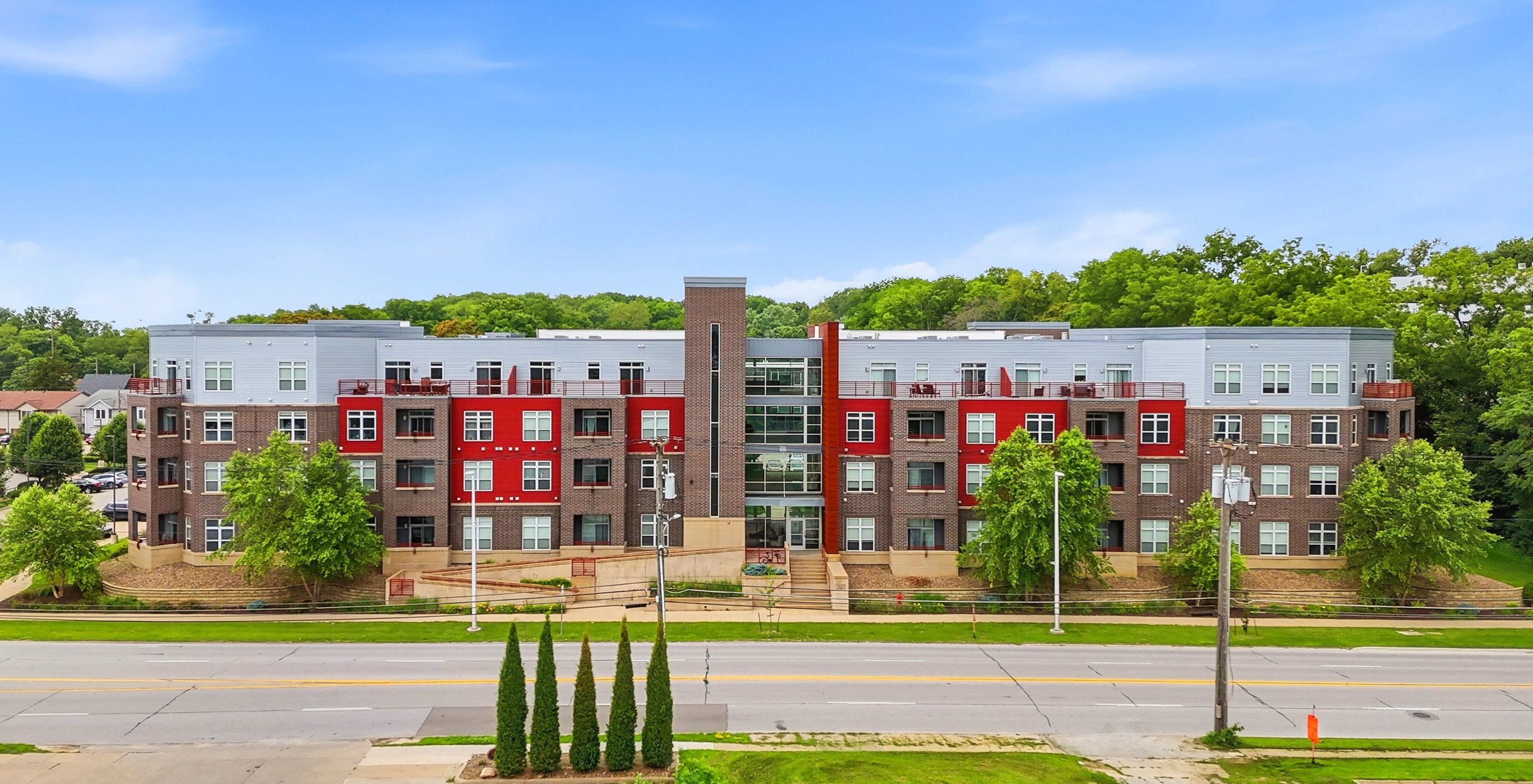 Riverview West Apartments 629 S. Riverside Dr.